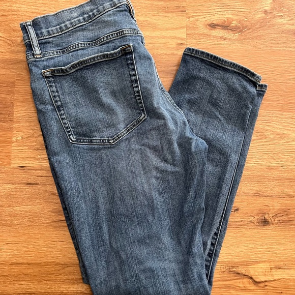 J Crew skinnies, 36 x 32 - Picture 2 of 3